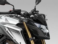 Honda Jawab Tantangan Yamaha MT-07