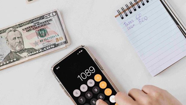 Hal utama yang perlu kamu siapkan saat kaya mendadak adalah menyiapkan dana darurat