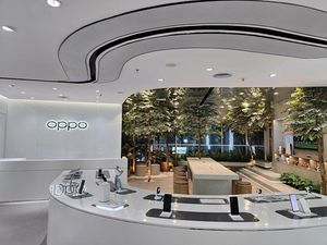 Buka eXperience Store Baru, OPPO Hadirkan Ekosistem Perangkat Cerdas Buka eXperience Store Baru, OPPO Hadirkan Ekosistem Perangkat Cerdas