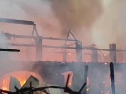 Pasar Sedayu Gresik Terbakar