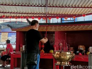 Vihara Dharma Bhakti Pastikan Sambut Imlek Secara Sederhana Vihara Dharma Bhakti Pastikan Sambut Imlek Secara Sederhana
