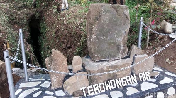 Terowongan Air Ini Jadi Sumber Kehidupan Warga Kaki Gunung Slamet