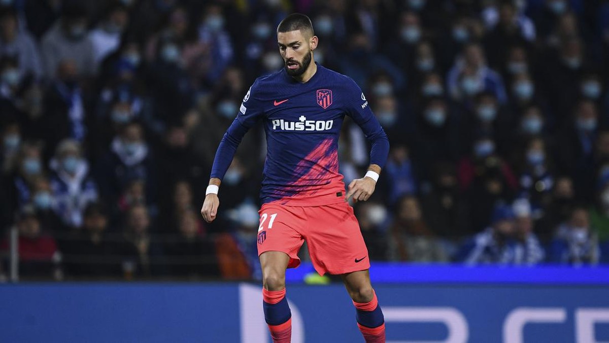 Gelandang Atletico Madrid Yannick Carrasco diskors oleh UEFA (Foto: Getty Images/Octavio Passos)