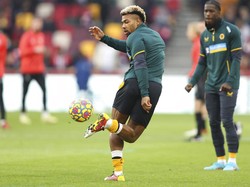 Adama Traore Siap Bayar Kepercayaan Xavi