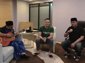 Momen AHY Nyanyi Mars Nahdlatul Ulama Yaa Lal Wathon