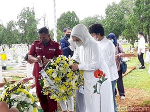 Ayah Mertua Jadi Motivasi Anak Arzeti Bilbina Masuk TNI Ayah Mertua Jadi Motivasi Anak Arzeti Bilbina Masuk TNI