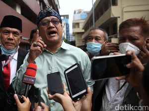 Pimred FNN Batal Diperiksa Kasus Jin Buang Anak Edy Mulyadi Gegara Corona Pimred FNN Batal Diperiksa Kasus Jin Buang Anak Edy Mulyadi Gegara Corona