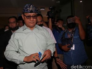 Jaksa Bakal Banding Vonis 7,5 Bulan Penjara Edy Mulyadi Jaksa Bakal Banding Vonis 7,5 Bulan Penjara Edy Mulyadi