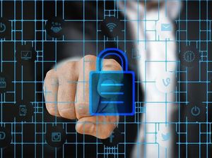 Banyak Orang M-Banking & Belanja Pakai HP Tanpa Antivirus, Kok Berani?