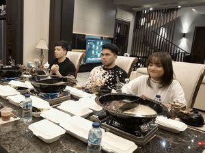 Fuji dan Thariq Pacaran, Ini Momennya Makan Hot Pot Bareng Atta-Aurel Fuji dan Thariq Pacaran, Ini Momennya Makan Hot Pot Bareng Atta-Aurel