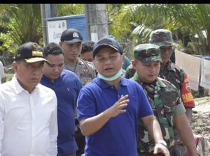 Dulu Betumbuk, Bakhtiar dan Edy Rahmayadi Kini Bareng di Tim AMIN Dulu Betumbuk, Bakhtiar dan Edy Rahmayadi Kini Bareng di Tim AMIN