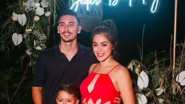Foto: Gaya Jessica Iskandar Saat Ultah, Baju Seksinya Disebut Compang Camping