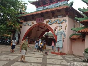 Kampung China Cibubur Sepi Sebelum Imlek, Coba Datang Terlambat ke Hotel Kampung China Cibubur Sepi Sebelum Imlek, Coba Datang Terlambat ke Hotel