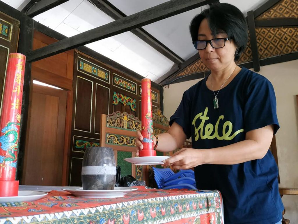 Mengintip Persiapan Imlek Sederhana Ala Keturunan Tionghoa di Pacitan