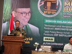Anies soal Nyapres: Ibarat Azan, Jangan Bunyi Sebelum Waktunya