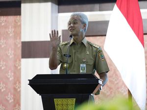 Cegah Omicron, Ganjar Galakkan Lagi Program Jogo Tonggo di Jateng Cegah Omicron, Ganjar Galakkan Lagi Program Jogo Tonggo di Jateng