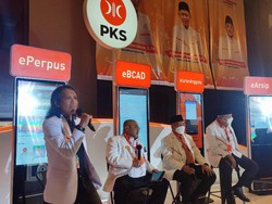 PKS Gelar Rakernas, AHY hingga Airlangga Beri Sambutan Hangat