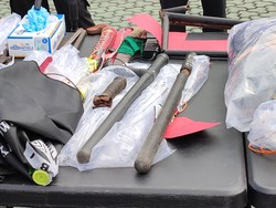 Polisi Temukan Alat Kejut Listrik-Pisau dari Tersangka Demo Ricuh GMBI