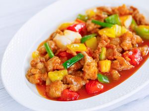 Mengenal Hidangan Saus Asam Manis yang Populer, Lengkap dengan Resepnya Mengenal Hidangan Saus Asam Manis yang Populer, Lengkap dengan Resepnya