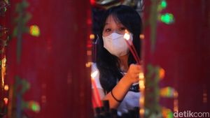 Sembahyang Malam Pergantian Tahun Imlek di Yogyakarta