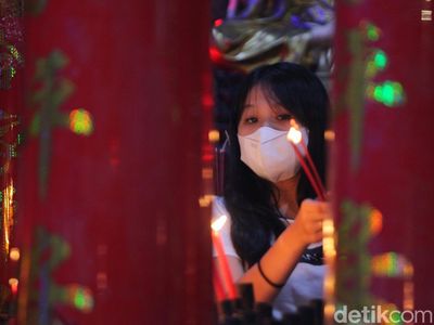 Sembahyang Malam Pergantian Tahun Imlek di Yogyakarta