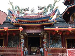 Vihara Widhi Sakti Batasi Kunjungan Umat saat Imlek