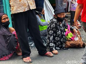 Berburu Angpao Imlek di Tahun Macan Air