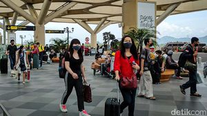 Libur Imlek 2022, Bandara YIA Dipadati Penumpang