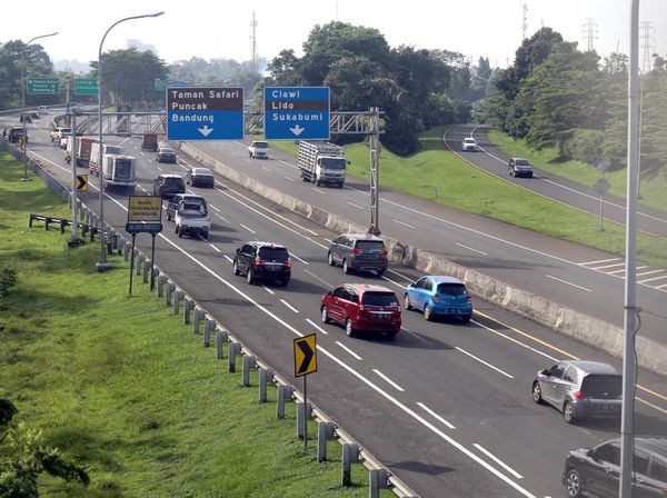 Libur Imlek, Tol Jagorawi ke Arah Puncak Ramai Lancar