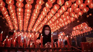 Merah Meriah Perayaan Imlek di Berbagai Daerah