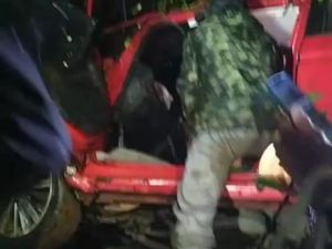 Mobil Terjun ke Jurang 25 Meter di Jalur Wisata Sikunir Dieng