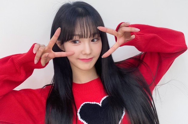 Nana woo!ah!/twitter.com/wooah_nv Nana woo!ah! menjadi leader sekaligus visual di grupnya dan pernah menjadi trainee SM Entertainment