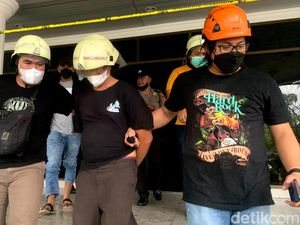 Kronologi Pria Bakar Bappeda Riau Gegara Murka Istri Ngantor Saat Libur Kronologi Pria Bakar Bappeda Riau Gegara Murka Istri Ngantor Saat Libur