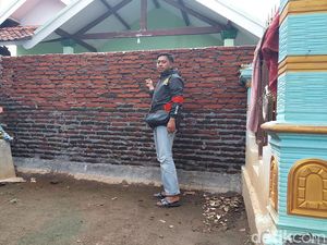 Warga Probolinggo Tembok Akses Jalan Tetangga Gegara Tersinggung Status Medsos Warga Probolinggo Tembok Akses Jalan Tetangga Gegara Tersinggung Status Medsos