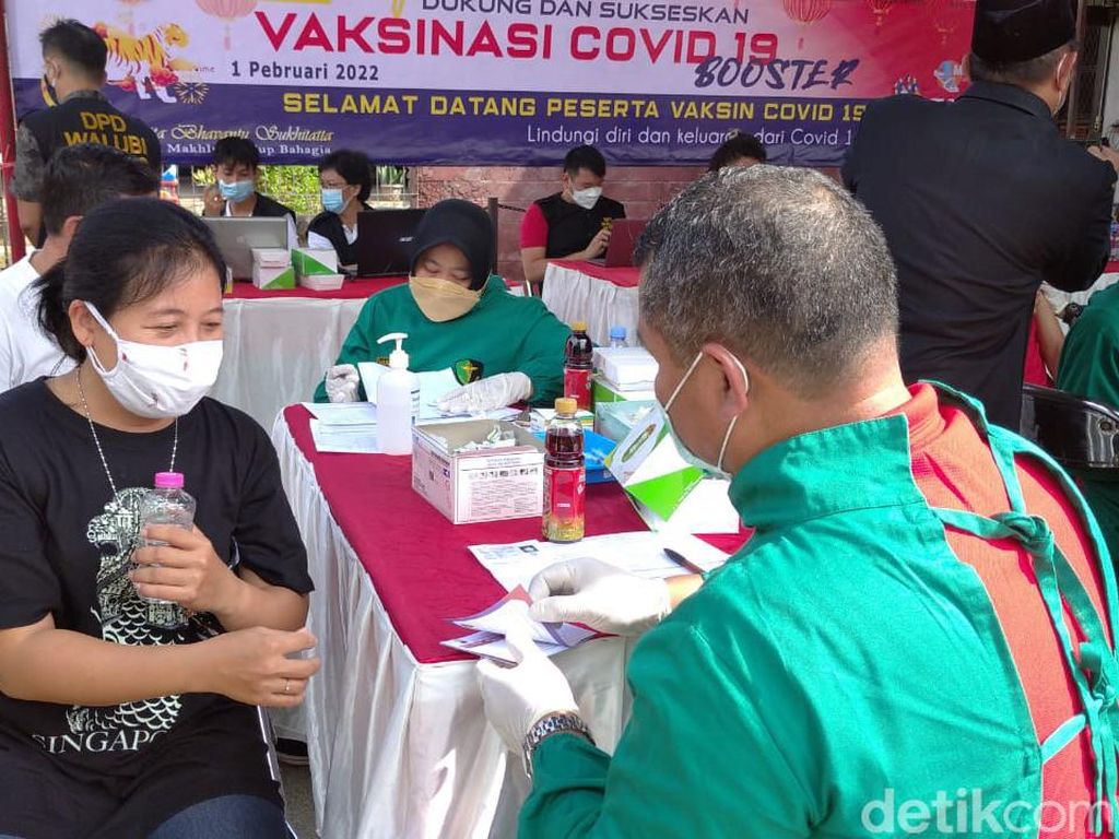 Tanpa Perayaan, Imlek di Kelenteng Tay Kak Sie Semarang Diganti Vaksinasi