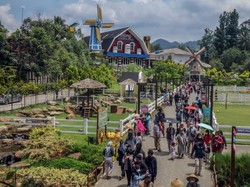 Tempat Wisata di Daerah PPKM Level 3 Tetap Buka, Kapasitas 25 Persen