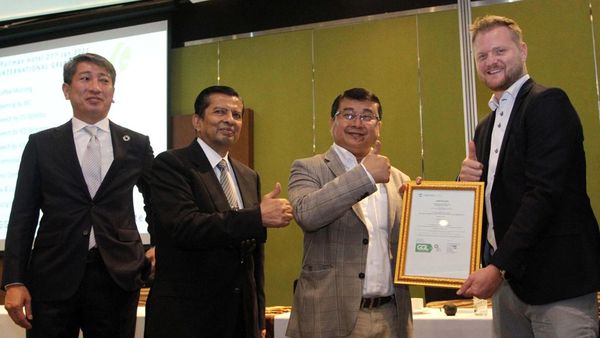PT IGE Raih Green Gold Label Certificate