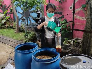 Temukan Penetral Bau Sampah, Mahasiswi Sidoarjo Ini Raih Trash Control Heroes