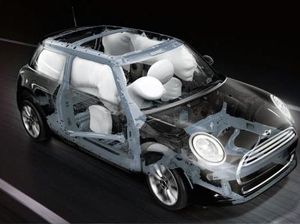 Airbag Mobil: Fungsi, Jenis, dan Cara Kerjanya Airbag Mobil: Fungsi, Jenis, dan Cara Kerjanya
