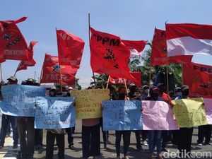 Petani Mataraman Demo Desak Bupati Blitar Harus Laksanakan Nawa Cita Jokowi