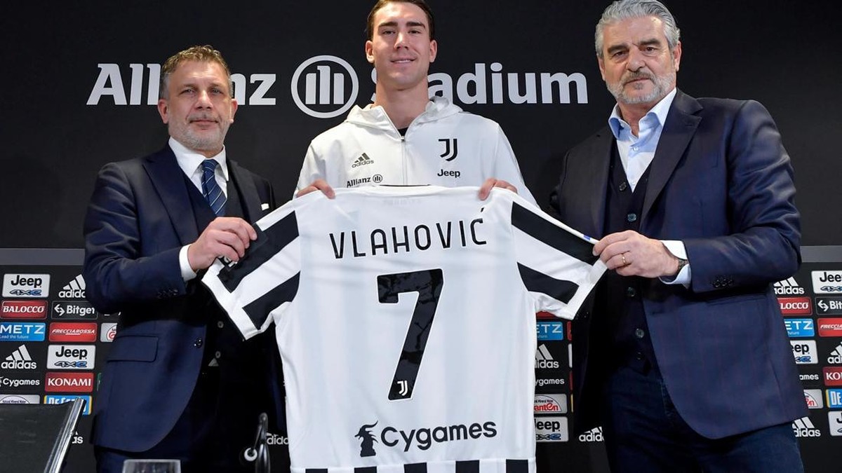 Dusan Vlahovic mendapat nomor punggung 7 di Juventus. (Foto: dok. Juventus)