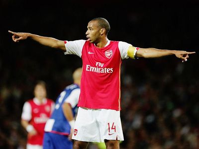 Barcelona Doyan Rekrut Kapten-kapten Arsenal