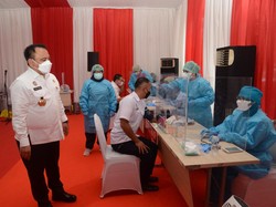 Cegah Lonjakan COVID, Kemenkum HAM Gelar Vaksinasi Booster buat Pegawai