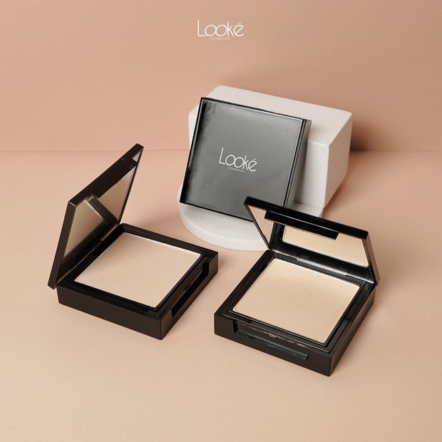 LOOKE Holy Perfecting Pressed Powder