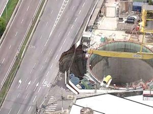 Lubang Raksasa Muncul di Jalan Tol Sao Paulo