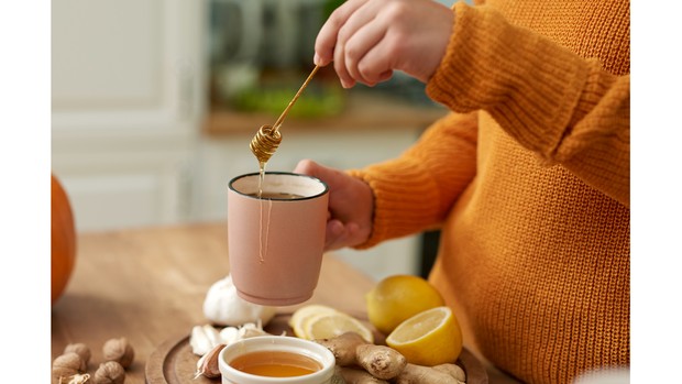 Manfaat minum jamu bagi kesehatan tubuh/freepik/gpointstudio Manfaat jamu untuk meningkatkan imunitas tubuh.