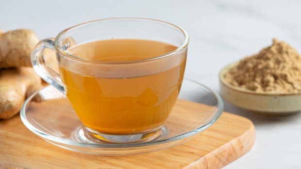 Manfaat minum jamu bagi kesehatan tubuh/freepik/jcomp Manfaat jamu bisa mengurangi rasa lelah.