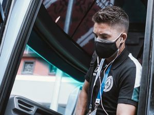 Momen Penggawa PSS Sleman Tiba di Stadion Jelang Laga Lawan Persik