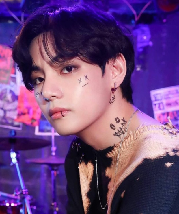 Penjelasan kepribadian V BTS yang berubah