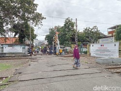 Penutupan Perlintasan KA di Kemayoran Bisa Halangi Damkar, Ini Kata Pemkot